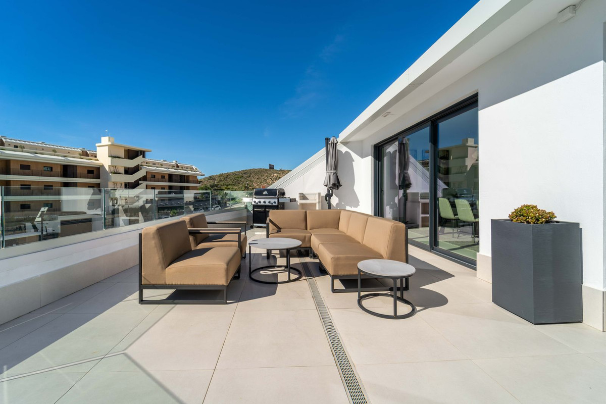 72b016a04a28fab64205a244a56c10e3 - 38