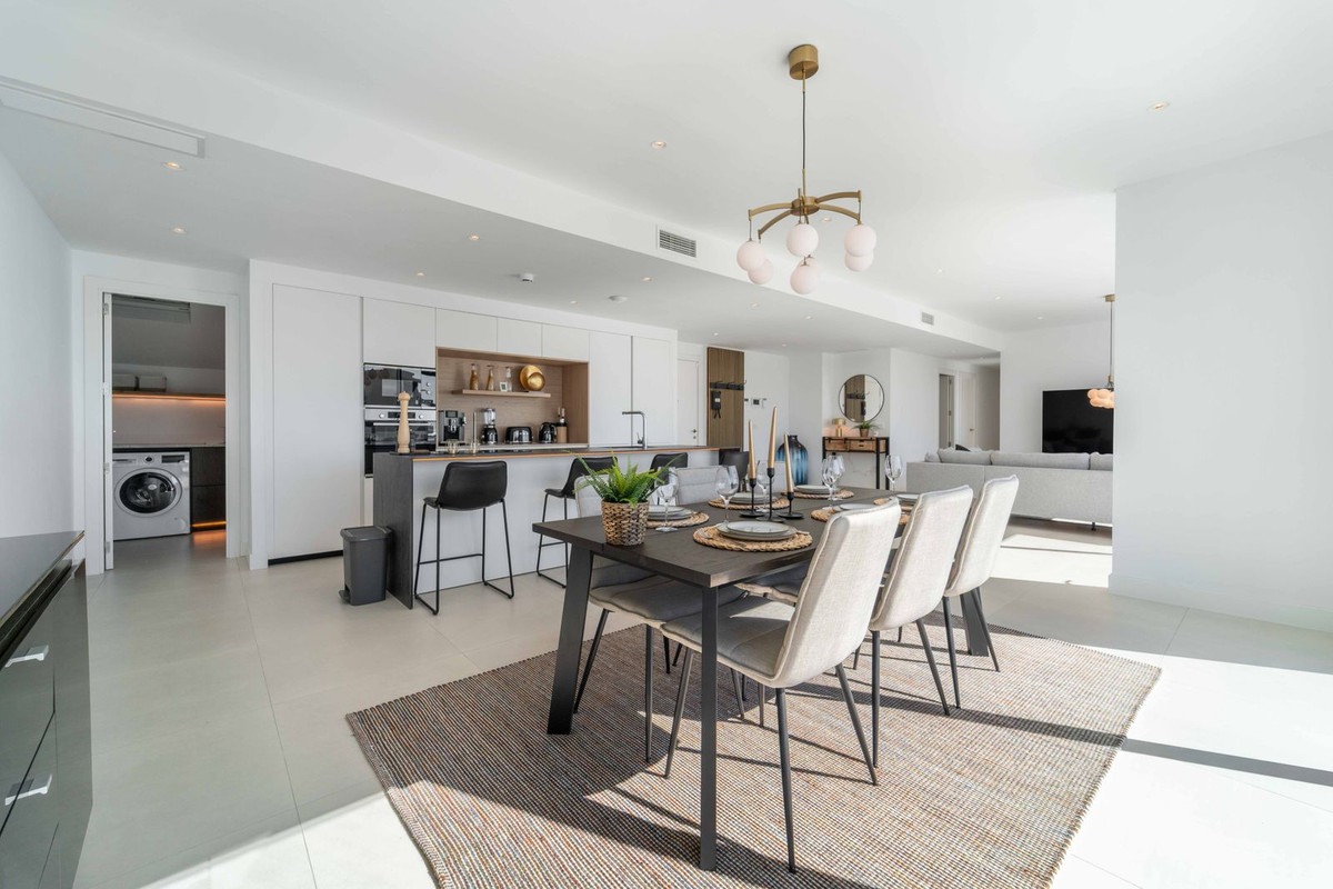 72b016a04a28fab64205a244a56c10e3 - 8