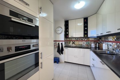 72ccb9eca104246db85a9ef7d7662b9b - 11