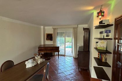 72e4909e48504d65347373dc9e59b261 - 10