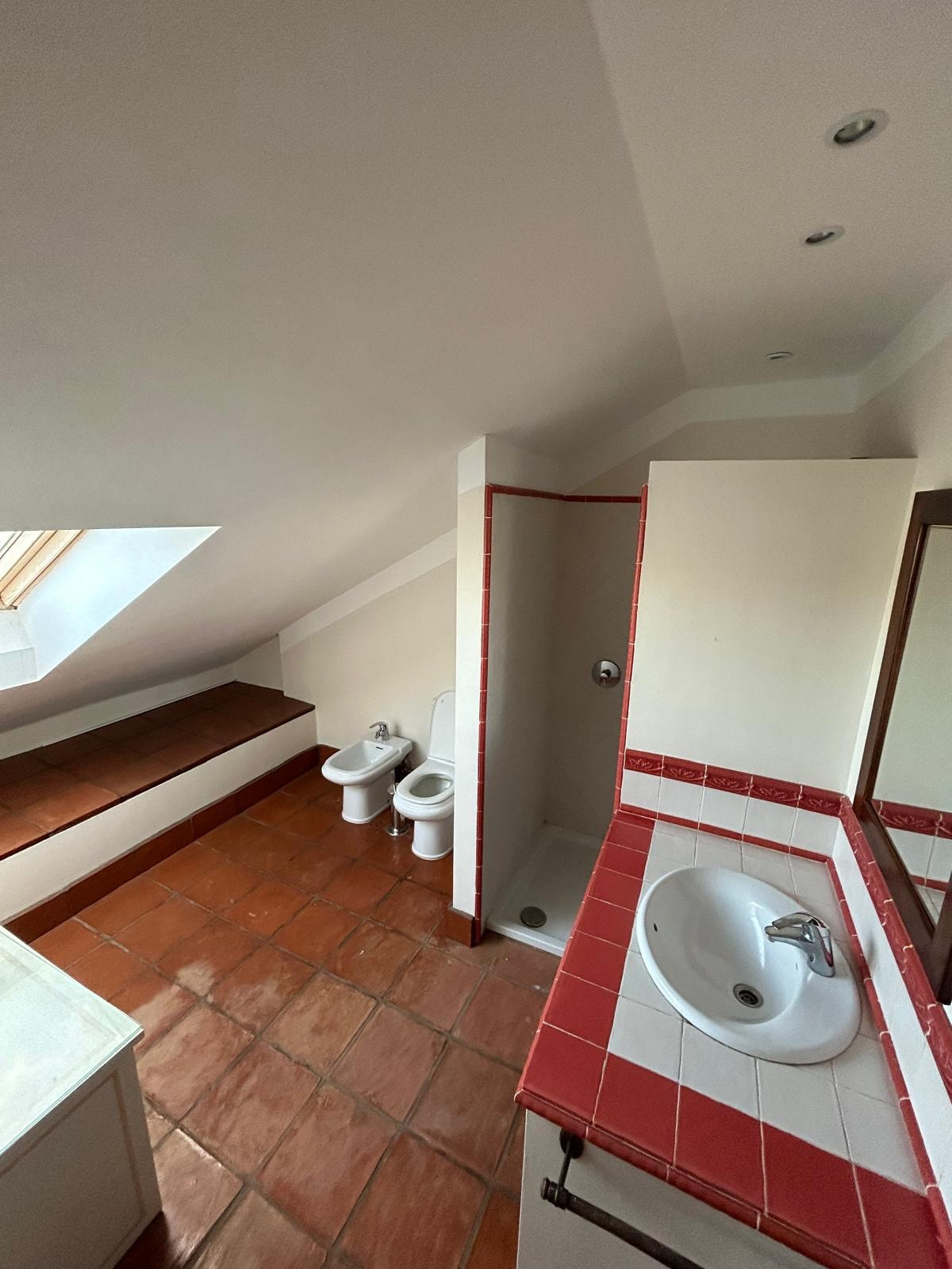 72e4909e48504d65347373dc9e59b261 - 8