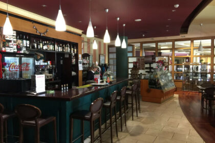 72f1b6e0abefe93cb1ee92deff2d1154 - 10