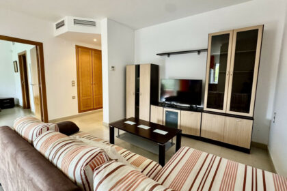 72f1b6e0abefe93cb1ee92deff2d1154 - 27