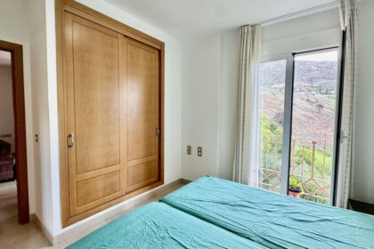 72f1b6e0abefe93cb1ee92deff2d1154 - 31