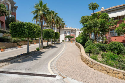 72f1b6e0abefe93cb1ee92deff2d1154 - 8