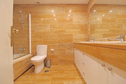 7307994460e84dd82cb57b5eb86ae231 - 14