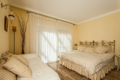 731d79a328ad62d4b84fd75e94f5156b - 11