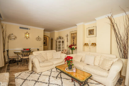 731d79a328ad62d4b84fd75e94f5156b - 8