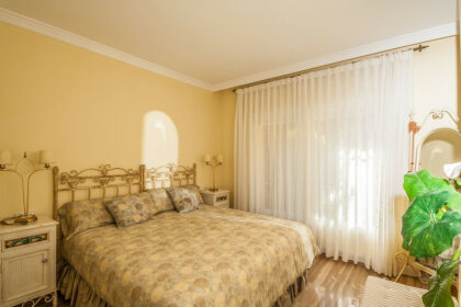 731d79a328ad62d4b84fd75e94f5156b - 9