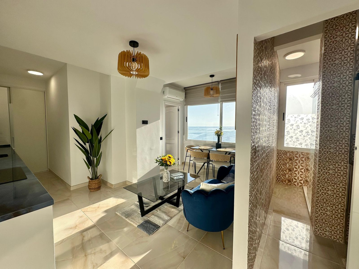 73583ce0b2ae0645da1034d58b9703bb - 21