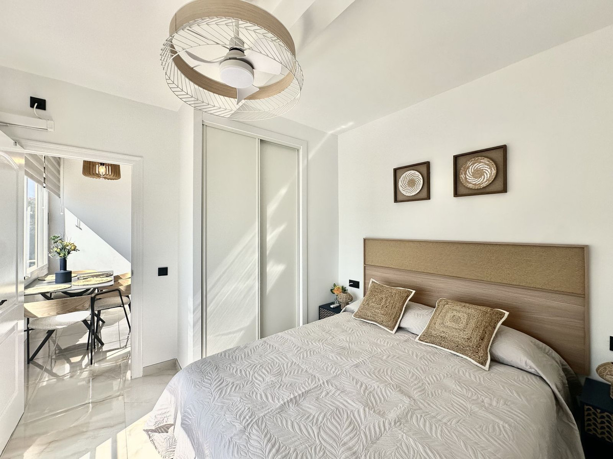 73583ce0b2ae0645da1034d58b9703bb - 29