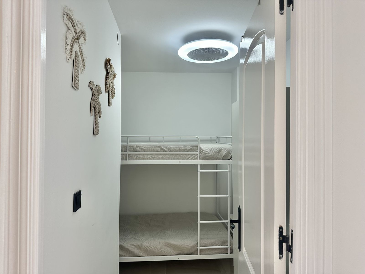 73583ce0b2ae0645da1034d58b9703bb - 39