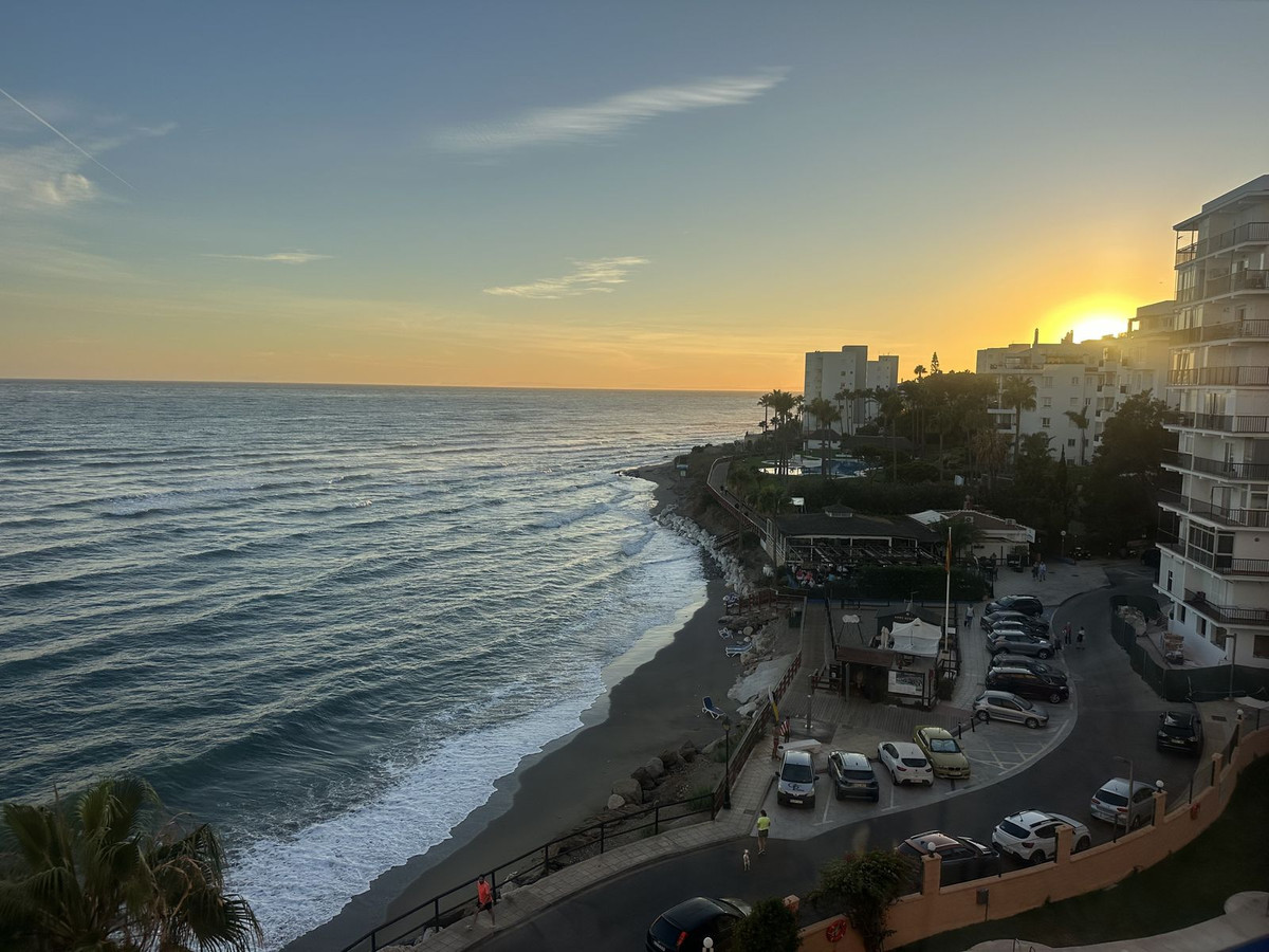 73583ce0b2ae0645da1034d58b9703bb - 51