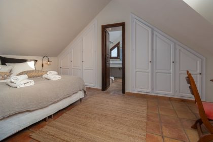 73a74ac9449fe7c13a0588ab165c6548 - 29