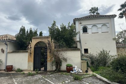 742505500ccb5a3886f238de9d40b7be - 15