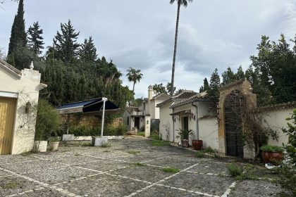 742505500ccb5a3886f238de9d40b7be - 25