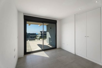 748f7f49a8f40320376515d95988fca0 - 14