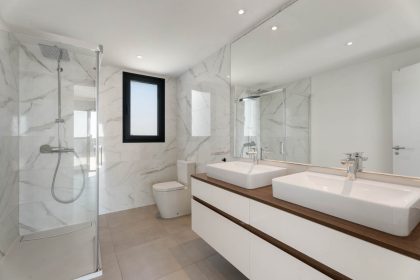 748f7f49a8f40320376515d95988fca0 - 17