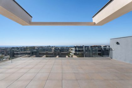 748f7f49a8f40320376515d95988fca0 - 23