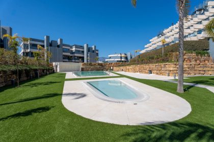 748f7f49a8f40320376515d95988fca0 - 25