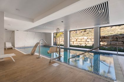 748f7f49a8f40320376515d95988fca0 - 26