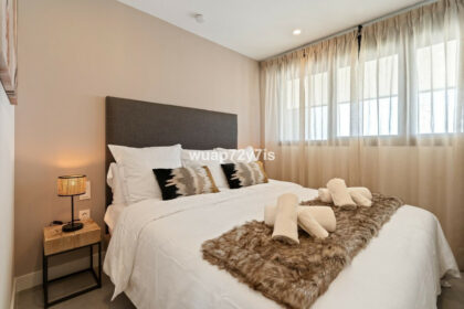 74bffe3b76b2b8efd421c0c7b77cbd74 - 12