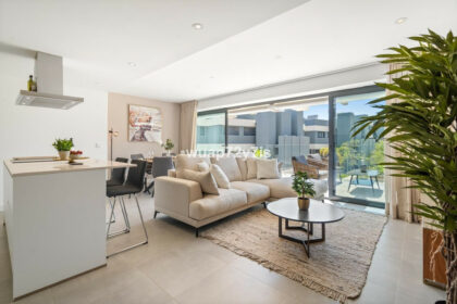 74bffe3b76b2b8efd421c0c7b77cbd74 - 23