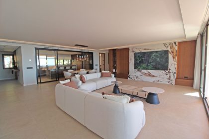 752d8868db0a4dd0c210513a581baea6 - 8