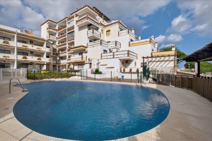 75a6c6cf790f74729878b19352a1dde7 - 20