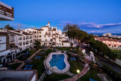 75a6c6cf790f74729878b19352a1dde7 - 29