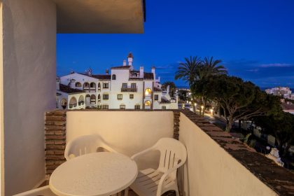 75a6c6cf790f74729878b19352a1dde7 - 31