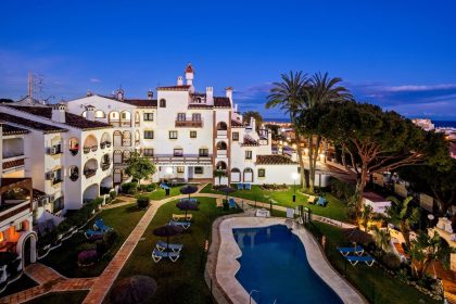 75a6c6cf790f74729878b19352a1dde7 - 32