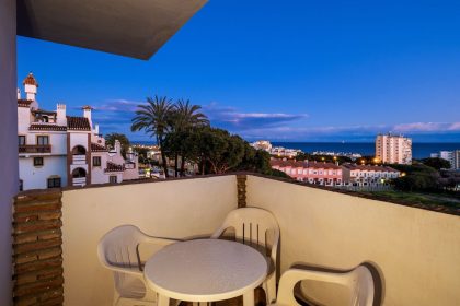 75a6c6cf790f74729878b19352a1dde7 - 34