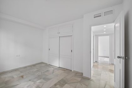 75a6c6cf790f74729878b19352a1dde7 - 7