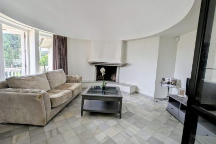 75b441769d96c92ac51fa0e0cc751443 - 25