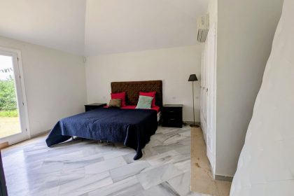 75b441769d96c92ac51fa0e0cc751443 - 33