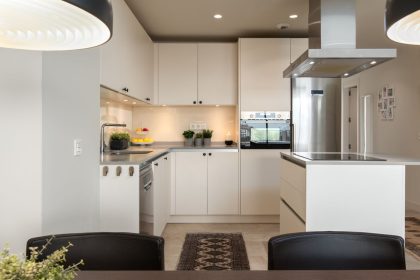 75ce6662d607a0914f530b2f07387308 - 12