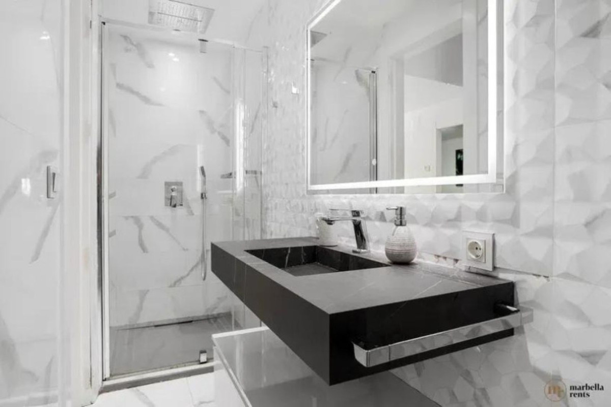 760aa29950c4e52674c818692fdf273e - 20