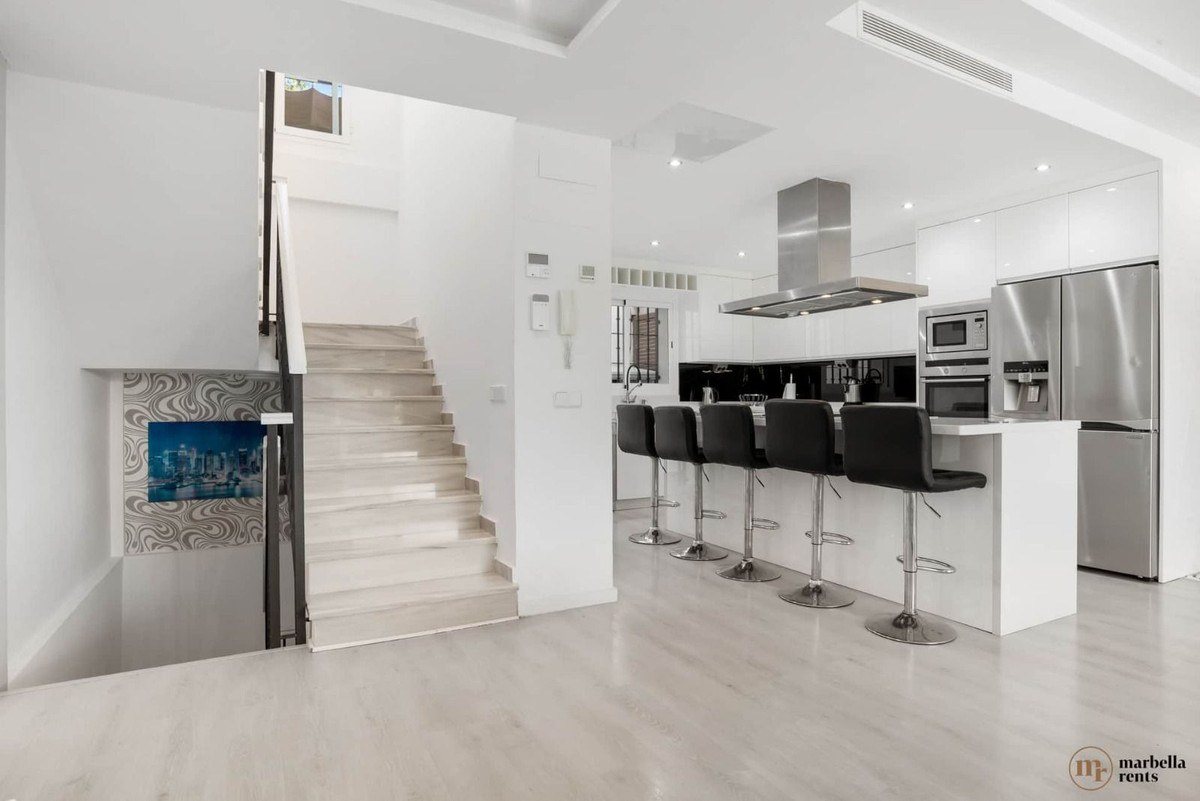 760aa29950c4e52674c818692fdf273e - 63