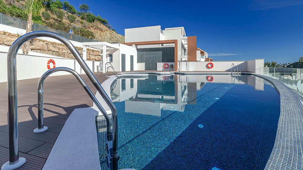 766625c326ebbad134eef6232f79c5e7 - 2