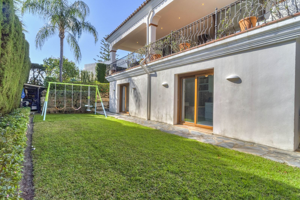 76762b8ecb43e6ebd3be9c5df784ceea - 28