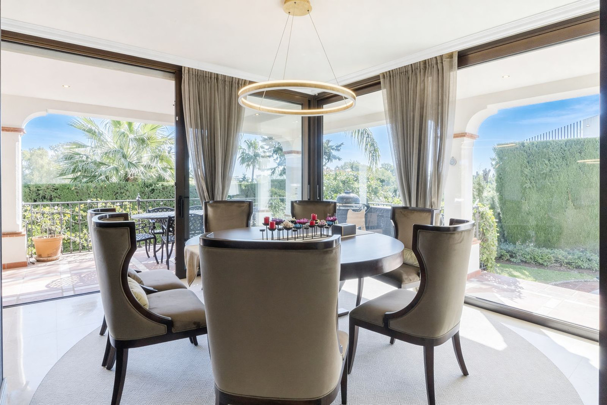 76762b8ecb43e6ebd3be9c5df784ceea - 7