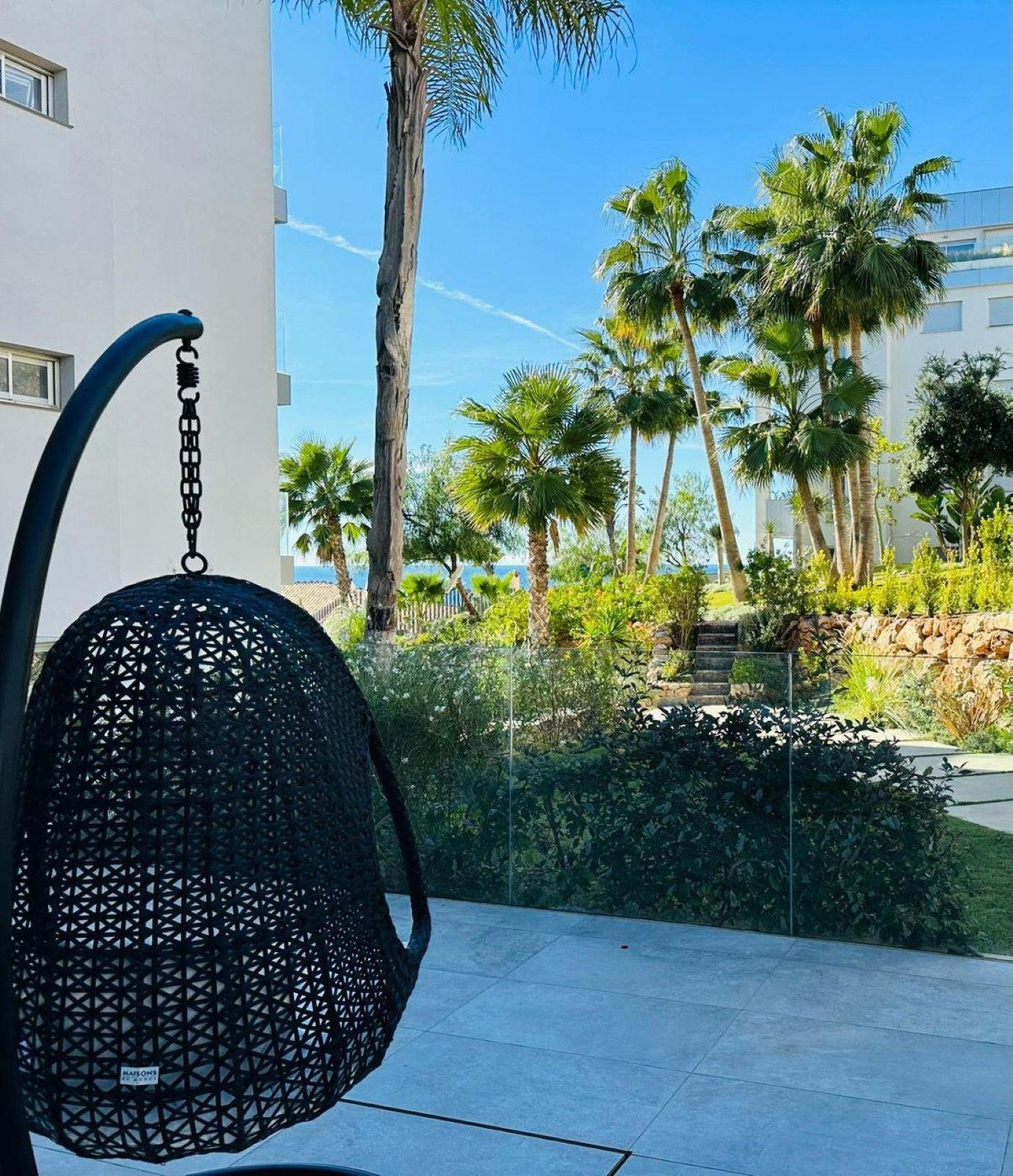 76c1982de05465d1a4809c35716c0d0c - 12