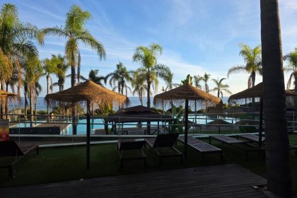 76c1982de05465d1a4809c35716c0d0c - 18