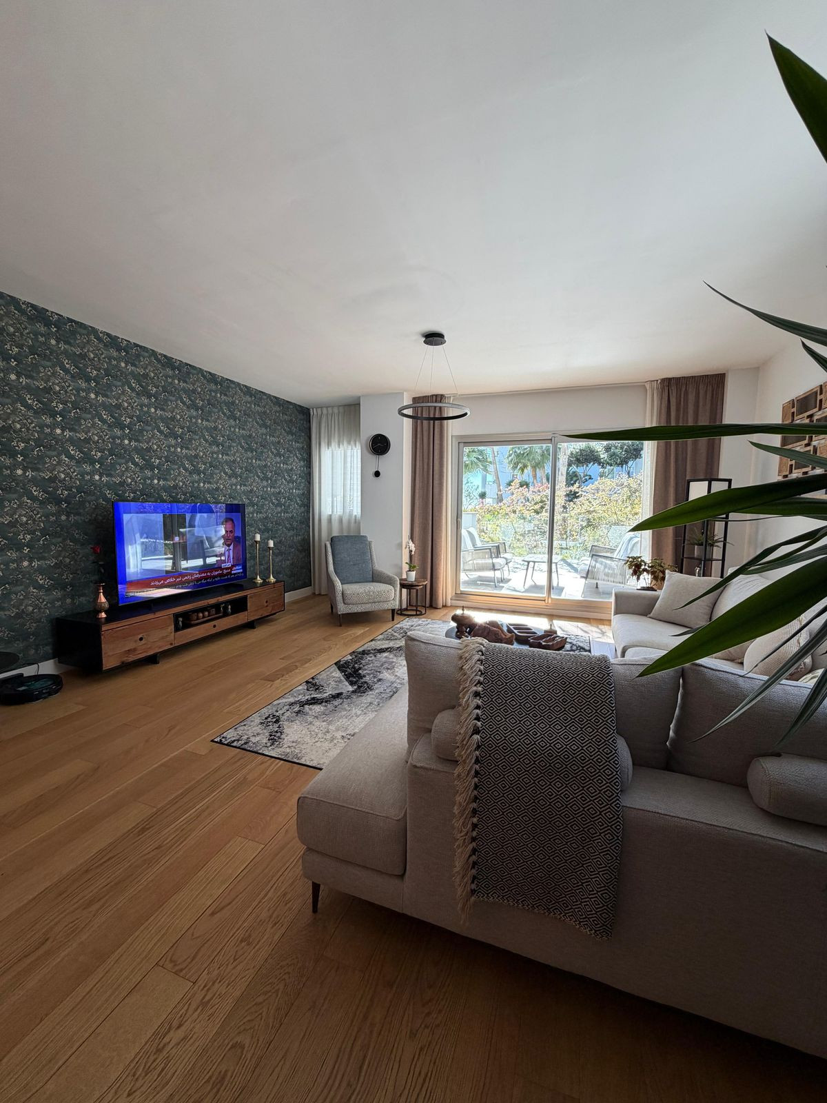 76c1982de05465d1a4809c35716c0d0c - 2