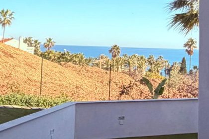 76c1982de05465d1a4809c35716c0d0c - 23