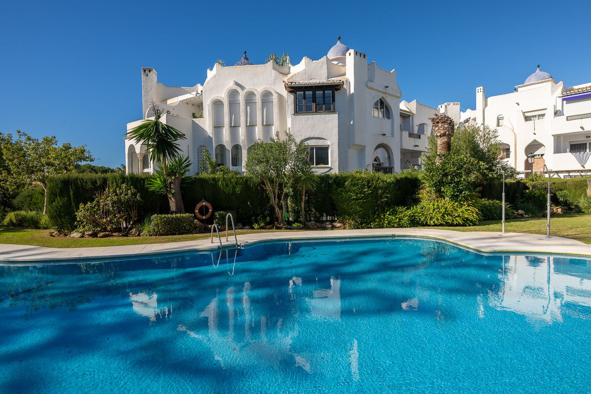 76da066d166ef4586c0f306acaa243dd - 16