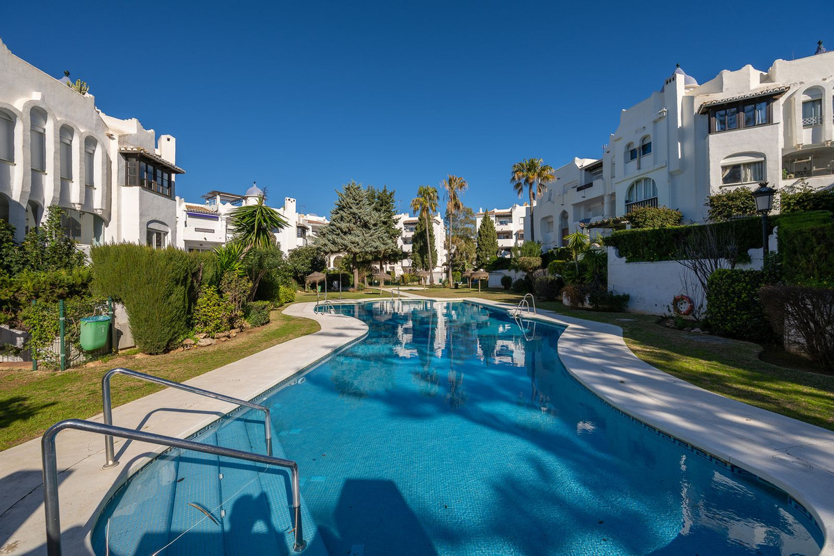 76da066d166ef4586c0f306acaa243dd - 17