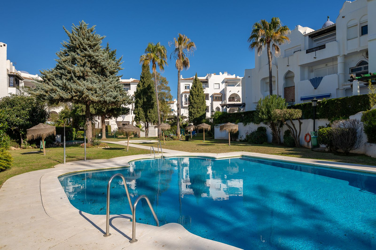 76da066d166ef4586c0f306acaa243dd - 19