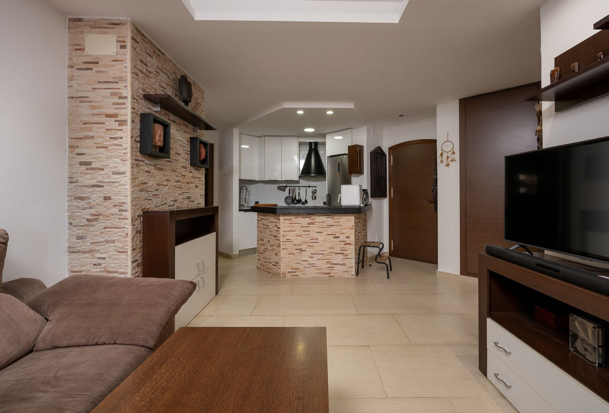 76da066d166ef4586c0f306acaa243dd - 3